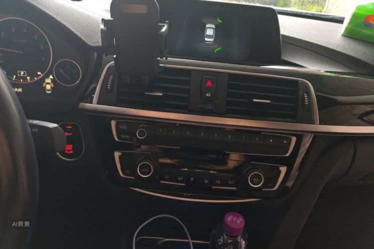 BMW 3 Series 2018 #15 BMW 3 Series 2018 car image #15