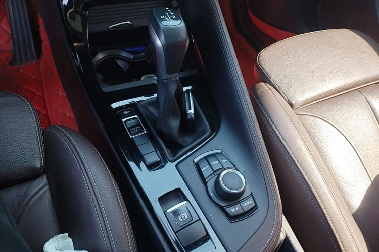 BMW X1 2019 #14 BMW X1 2019 car image #14