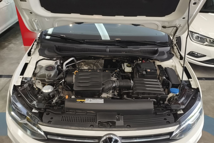 Volkswagen Polo 2021 car image #22