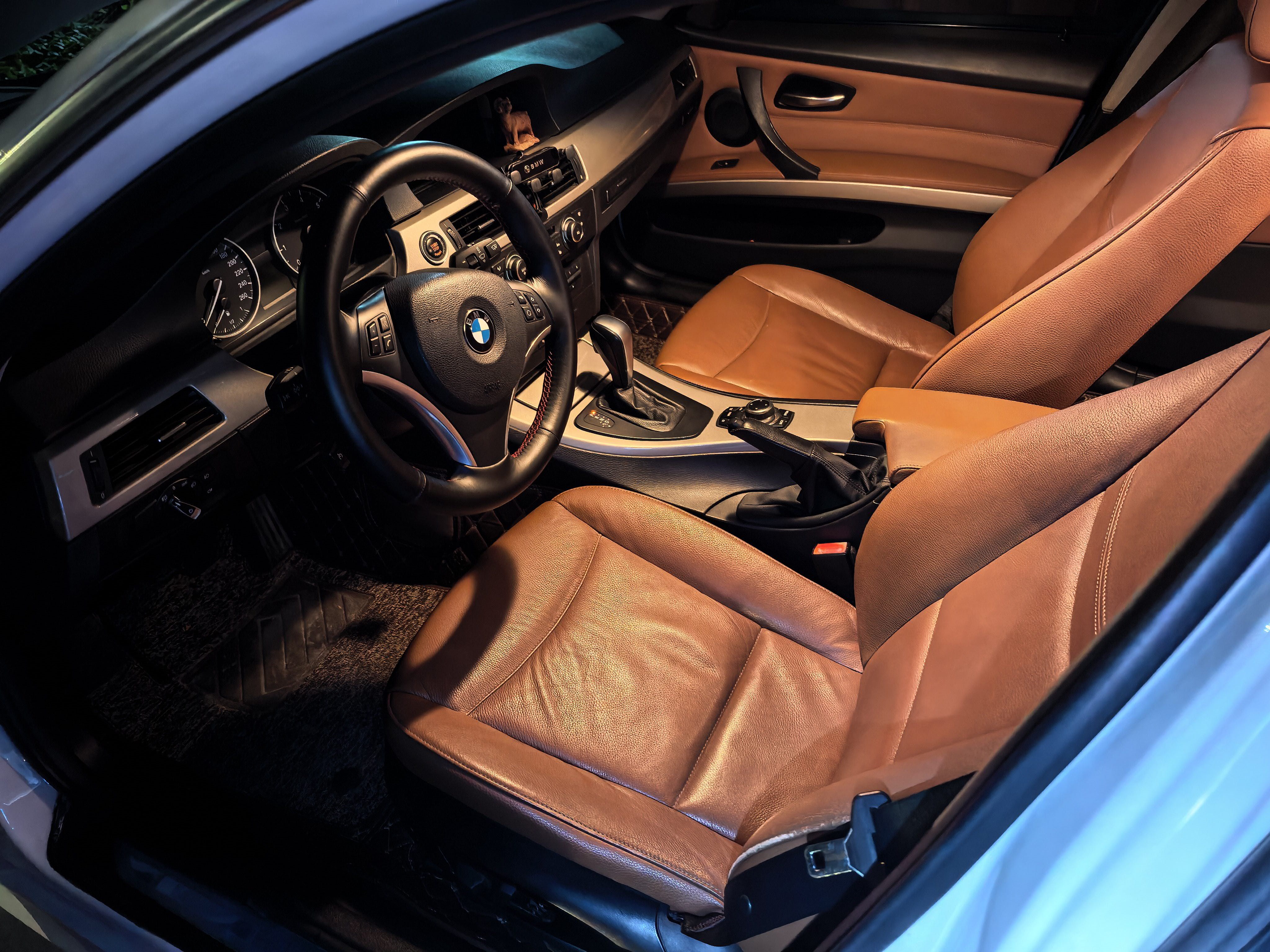 BMW 3 Series (Imported) 2012 #5 BMW 3 Series (Imported) 2012 car image #5