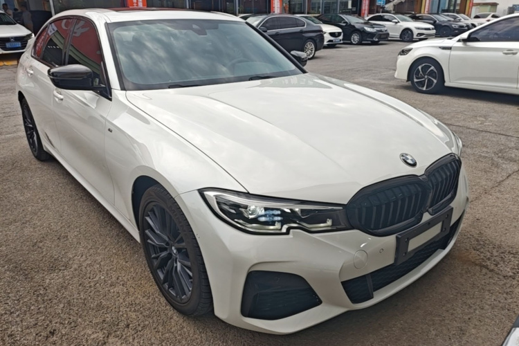 BMW 3 Series 2020 #4 BMW 3 Series 2020 car image #4