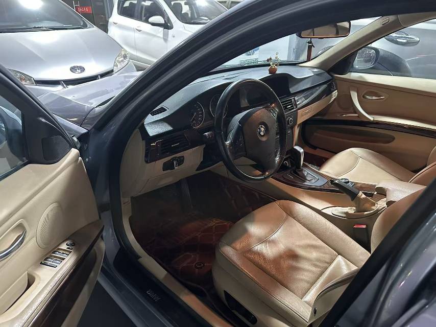 BMW 3 Series (Imported) 2010 #3 BMW 3 Series (Imported) 2010 صورة سيارة #3