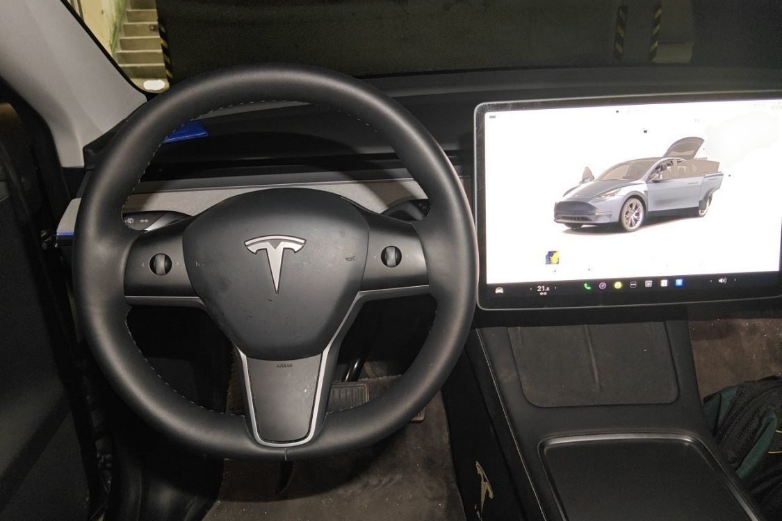 Tesla Model Y 2024 #22 Tesla Model Y 2024 imagen de coche #22