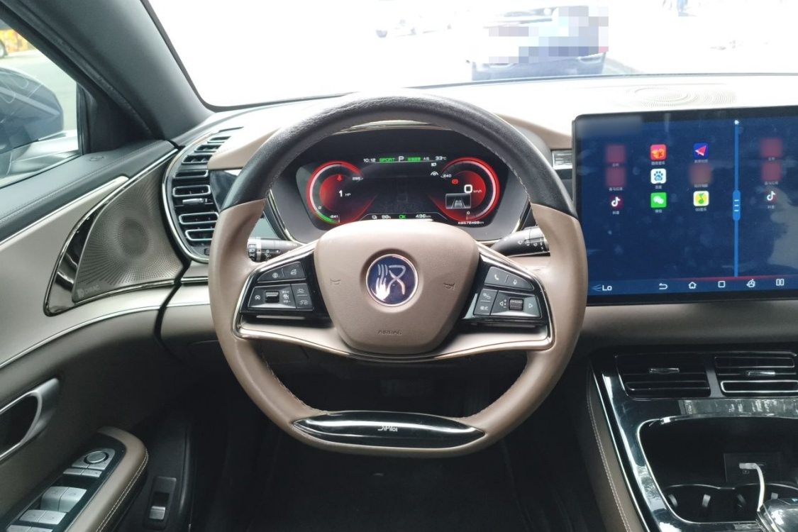 BYD Han 2022 car image #24