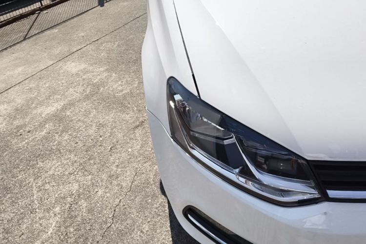 Volkswagen Polo 2018 car image #8