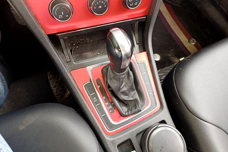 Volkswagen Golf 2018 #14 Volkswagen Golf 2018 car image #14