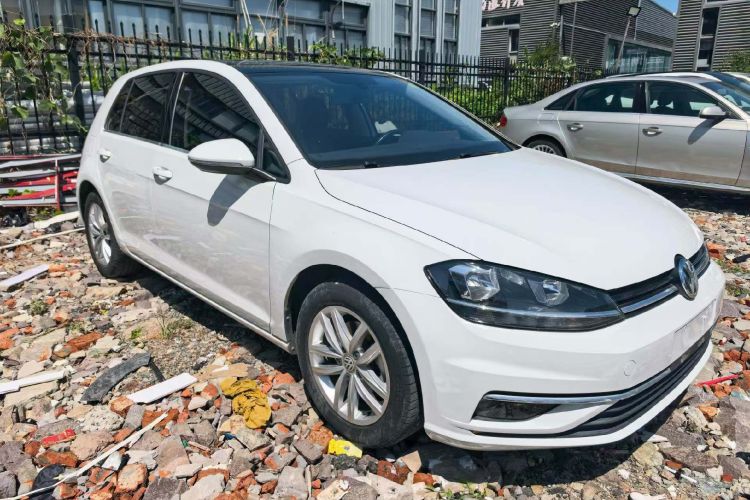 Volkswagen Golf 2020 #4 Volkswagen Golf 2020 car image #4