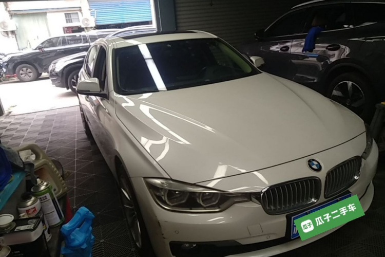 BMW 3 Series 2018 #6 BMW 3 Series 2018 immagine di auto #6