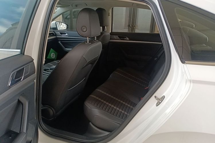 Volkswagen Lavida 2019 #17 Volkswagen Lavida 2019 car image #17