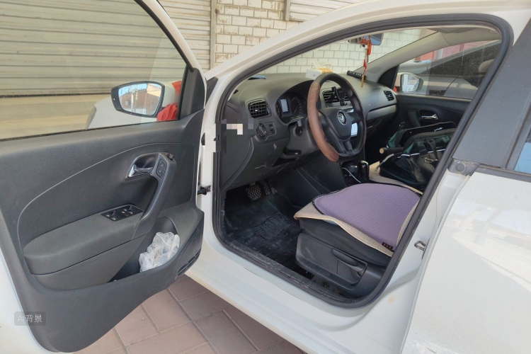 Volkswagen Polo 2017 #18 Volkswagen Polo 2017 car image #18