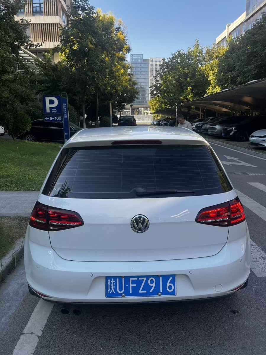 Volkswagen Golf 2017 #4 Volkswagen Golf 2017 صورة سيارة #4