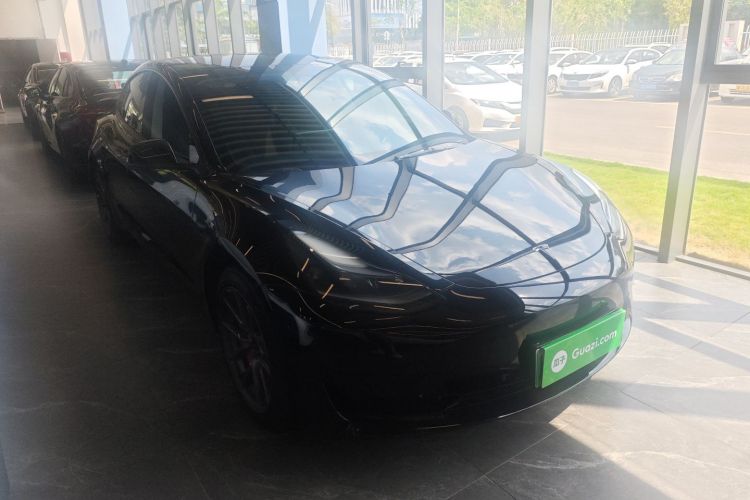 Tesla Model 3 2022 car image #4