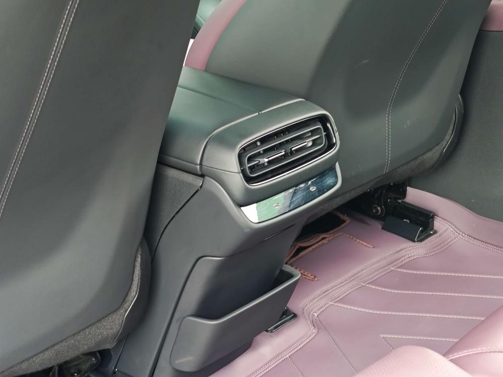 MI SU7 2024 #9 MI SU7 2024 imagen de coche #9