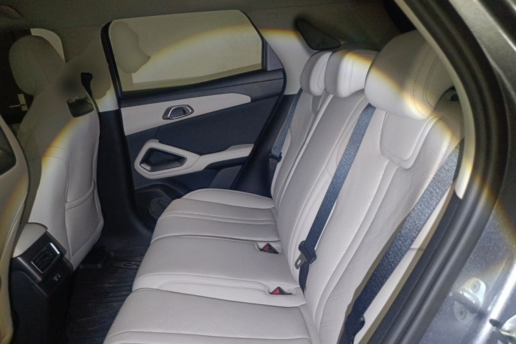 BYD YuanUP 2026 #10 BYD YuanUP 2026 car image #10