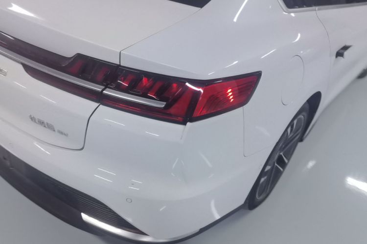 BYD Han 2021 car image #8