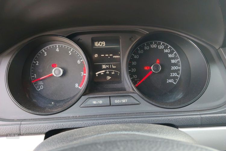 Volkswagen Lavida 2018 car image #13