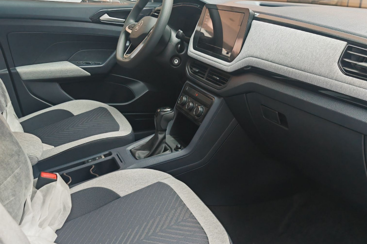 Volkswagen Tharu 2026 car image #11