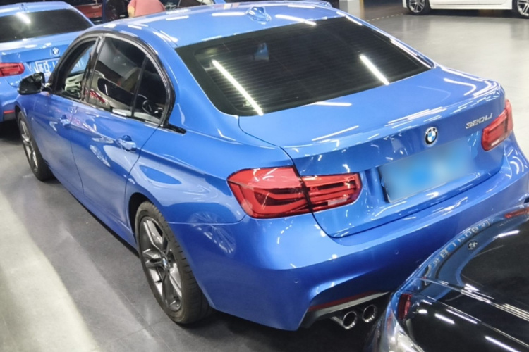 BMW 3 Series 2019 car image #7