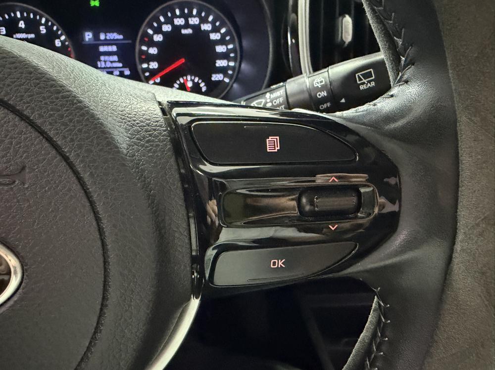 Kia KX1 2019 car image #9