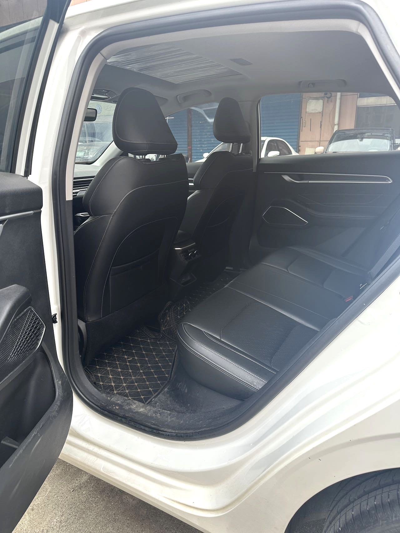 GEELY Emgrand 2022 #5 GEELY Emgrand 2022 car image #5