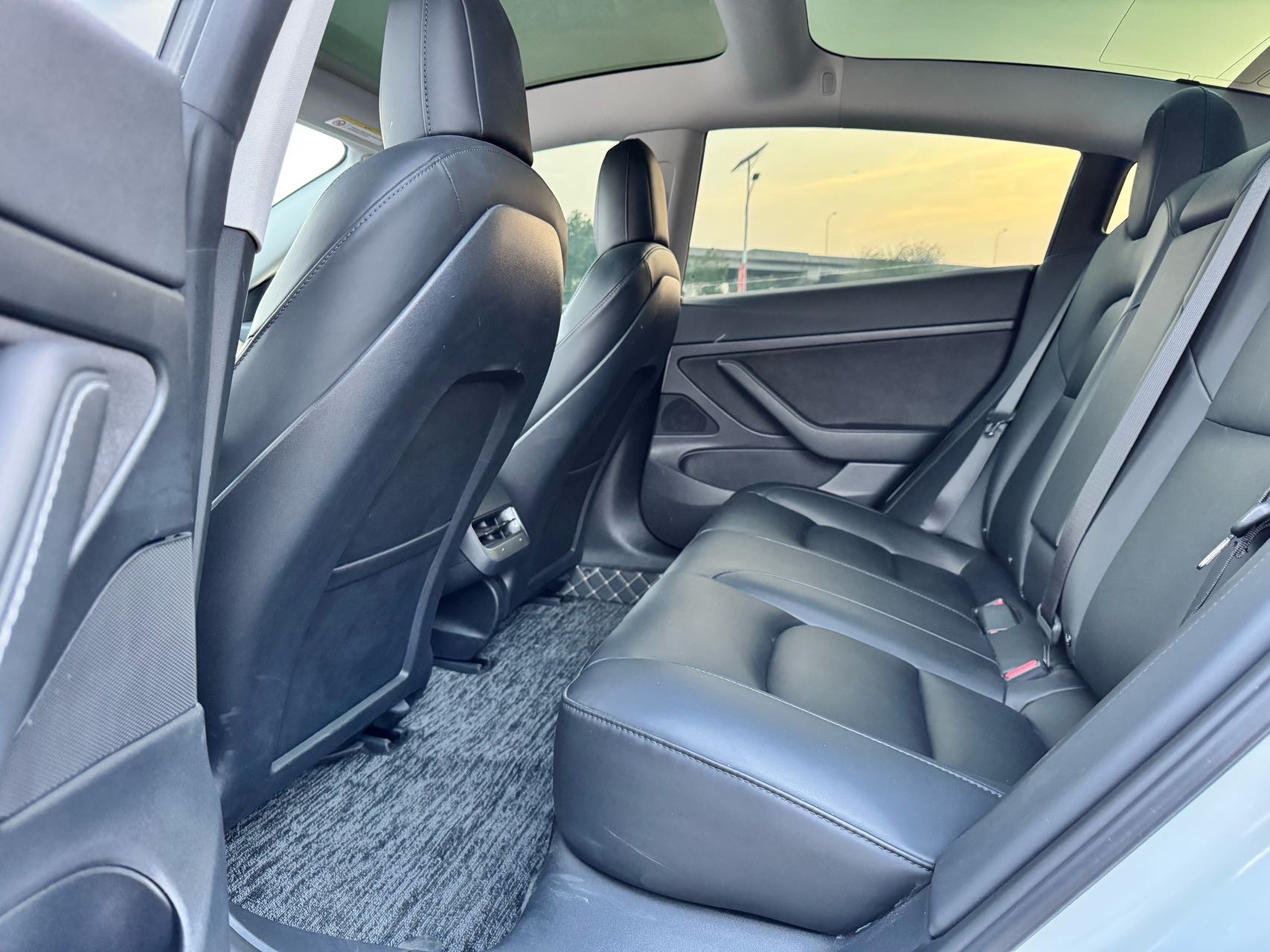 Tesla Model 3 2021 #5 Tesla Model 3 2021 car image #5