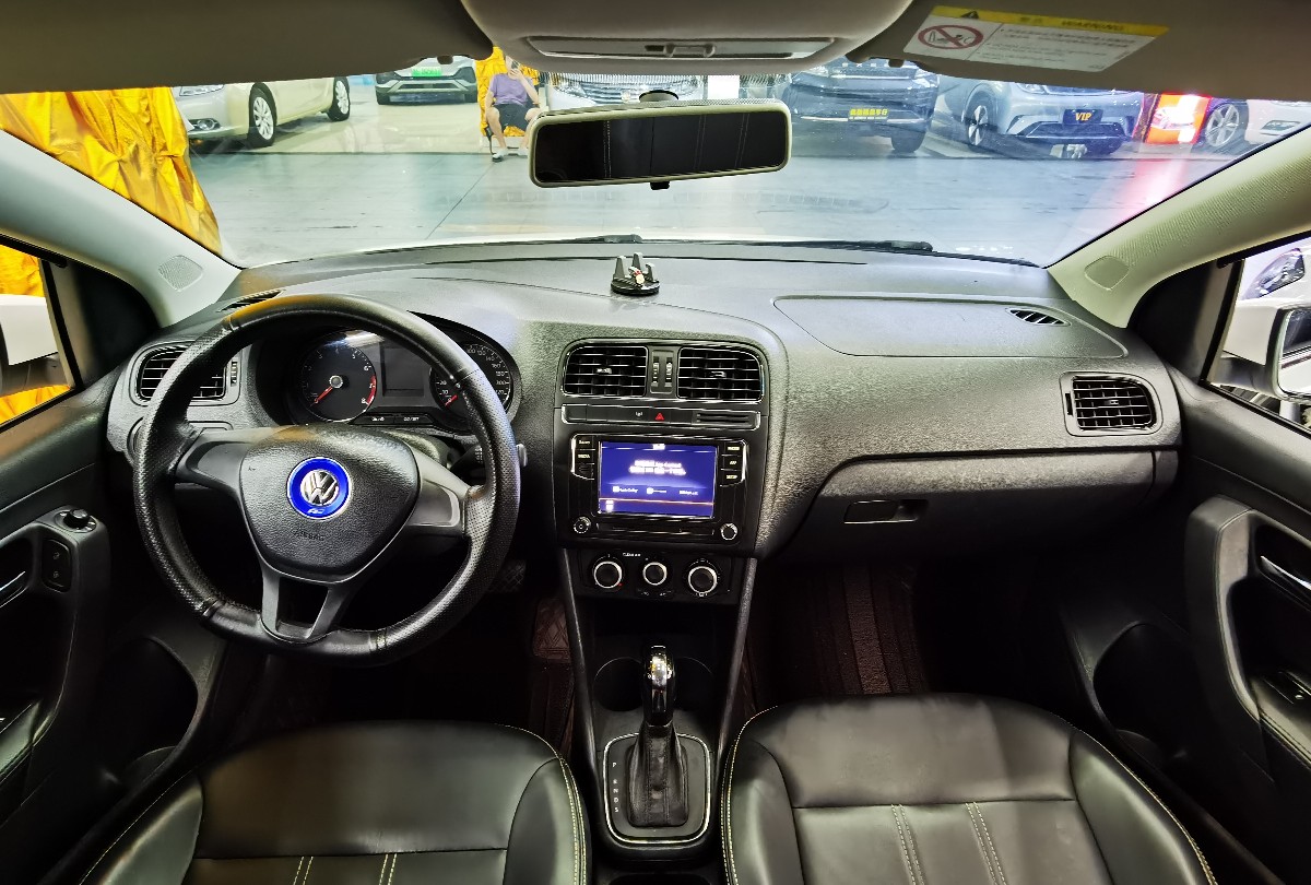 Volkswagen Polo 2016 #9 Volkswagen Polo 2016 car image #9