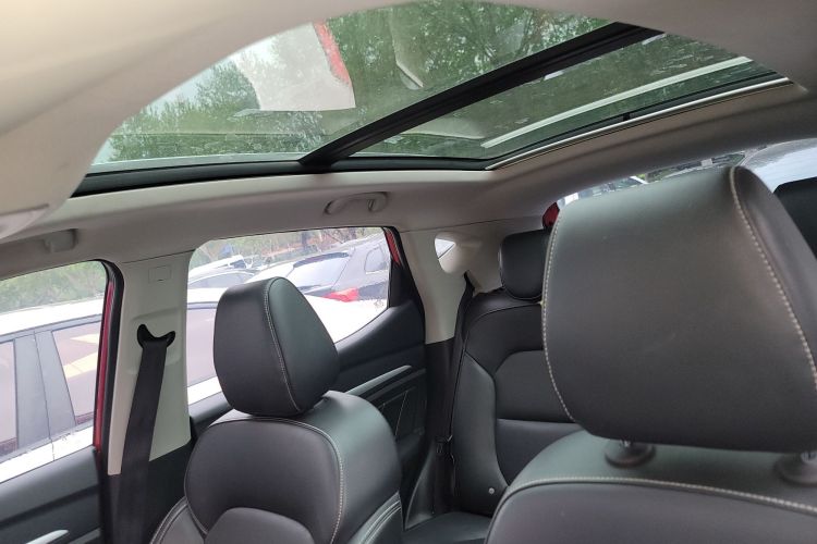 MG ZS 2017 изображение автомобиля #18