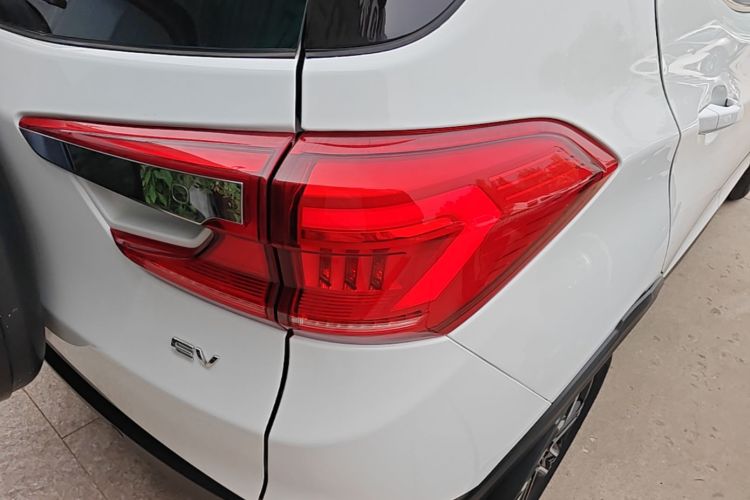 BYD Yuan Pro 2022 #8 BYD Yuan Pro 2022 car image #8
