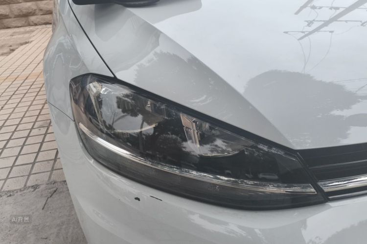 Volkswagen Golf 2019 car image #8