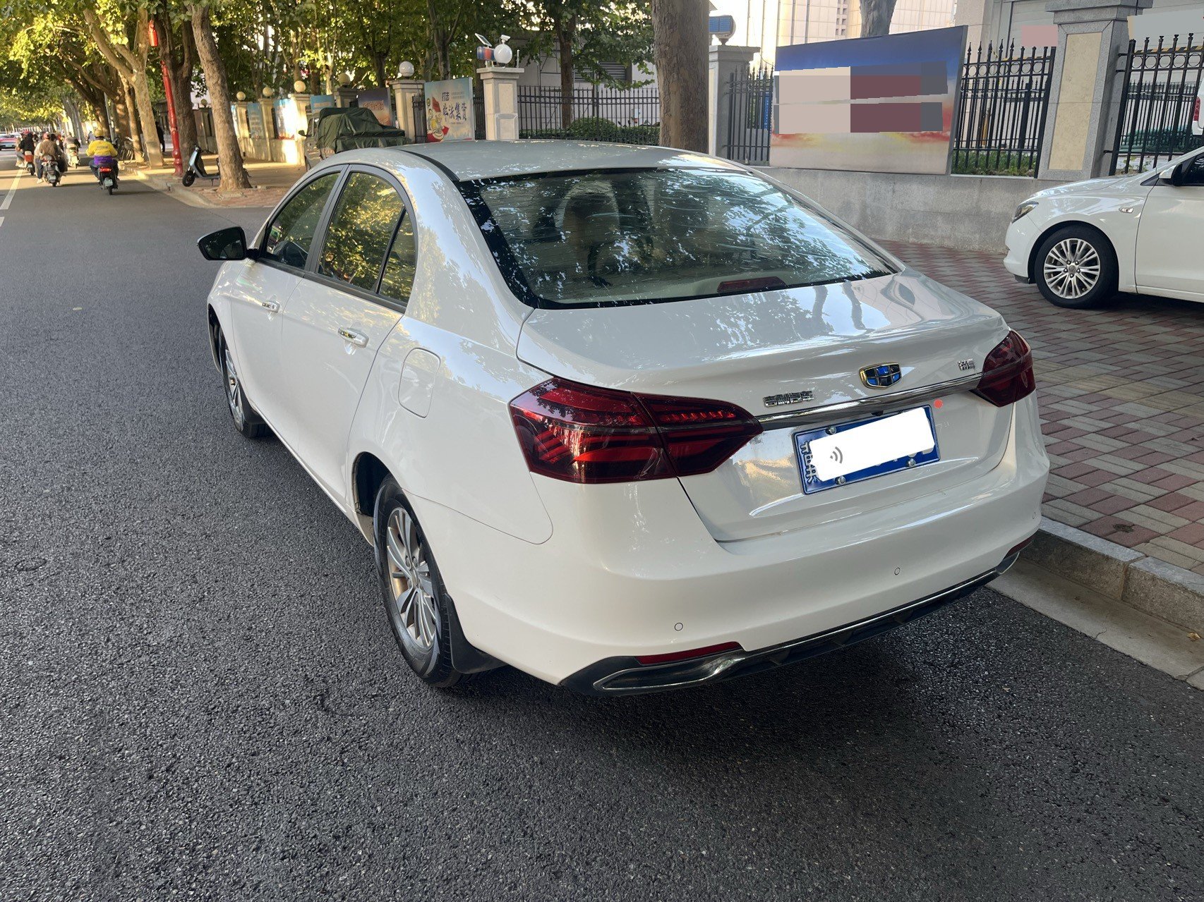 GEELY Emgrand 2018 #3 GEELY Emgrand 2018 imagen de coche #3