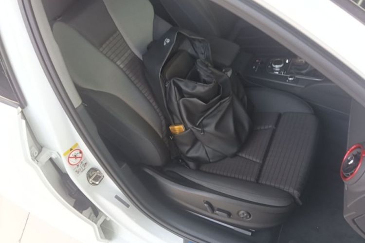 Audi A3 2020 car image #24