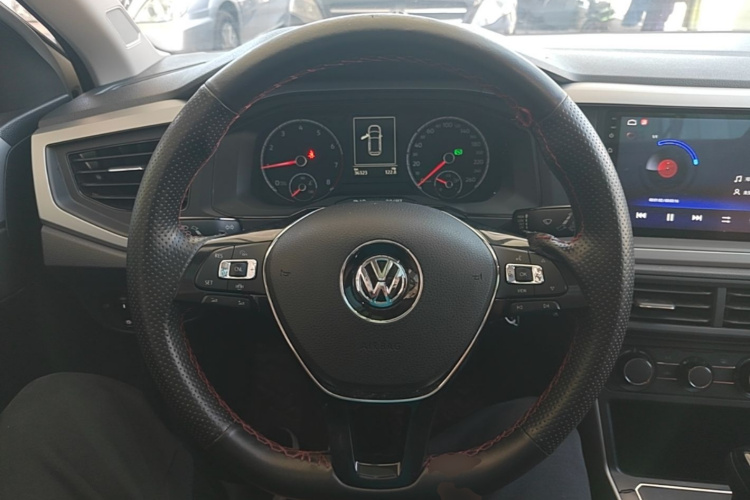 Volkswagen Polo 2020 #11 Volkswagen Polo 2020 car image #11