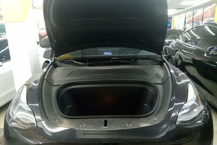 Tesla Model Y 2022 #20 Tesla Model Y 2022 immagine di auto #20
