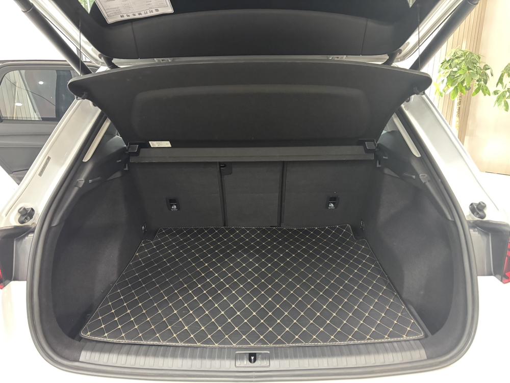 Audi Q3 2022 car image #25