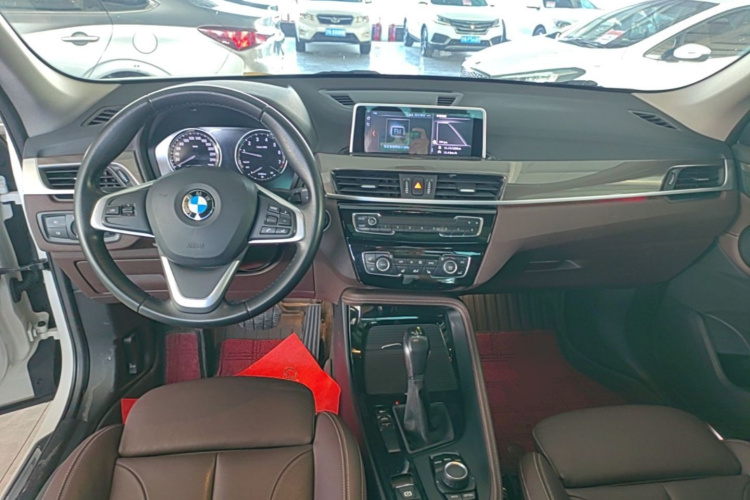 BMW X1 2019 #10 BMW X1 2019 car image #10