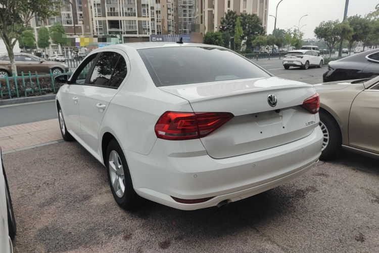 Volkswagen Lavida 2016 car image #5