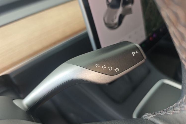 Tesla Model 3 2021 #14 Tesla Model 3 2021 car image #14