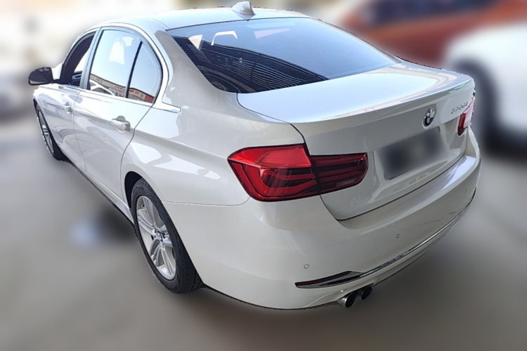 BMW 3 Series 2017 #5 BMW 3 Series 2017 car image #5