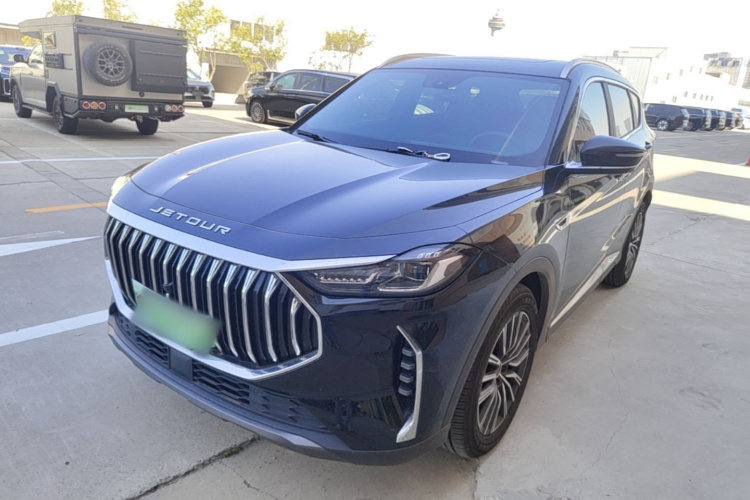 Jetour X70 PLUS 2025 car image #2