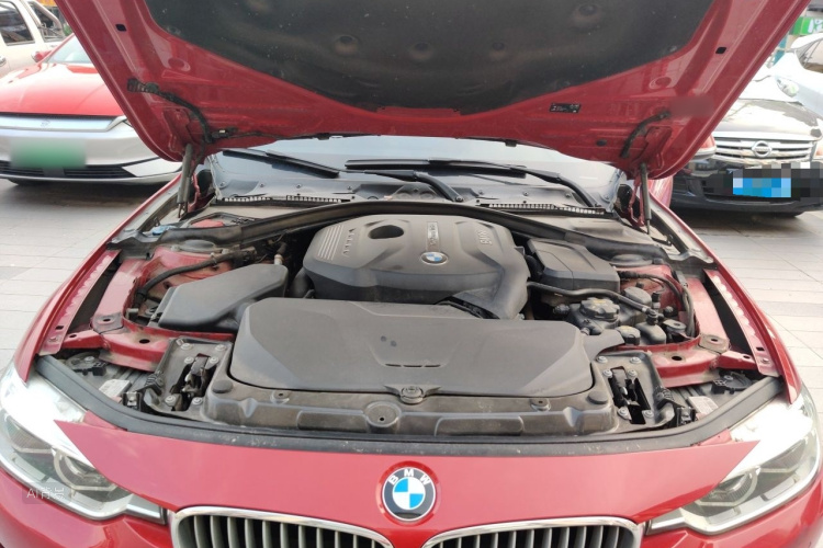 BMW 3 Series 2018 #22 BMW 3 Series 2018 car image #22