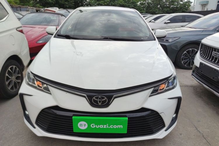 Toyota Corolla 2019 #3 Toyota Corolla 2019 car image #3