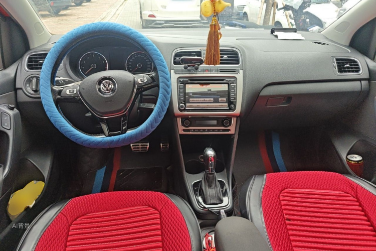 Volkswagen Polo 2015 #11 Volkswagen Polo 2015 car image #11