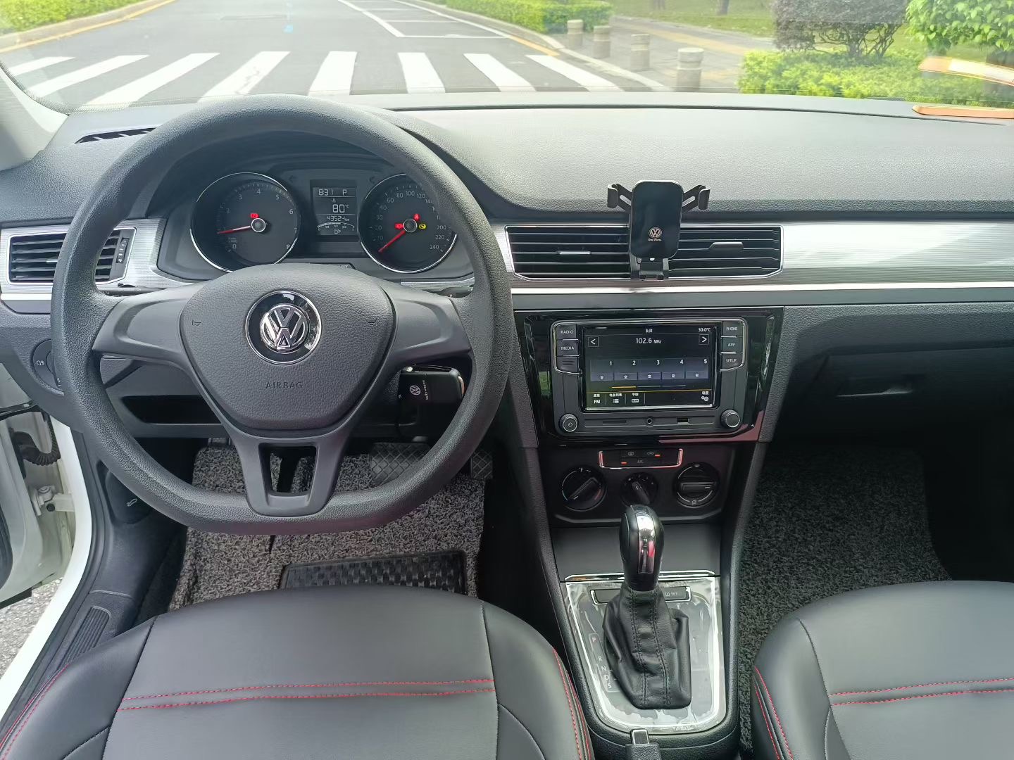 Volkswagen Bora 2019 #5 Volkswagen Bora 2019 car image #5