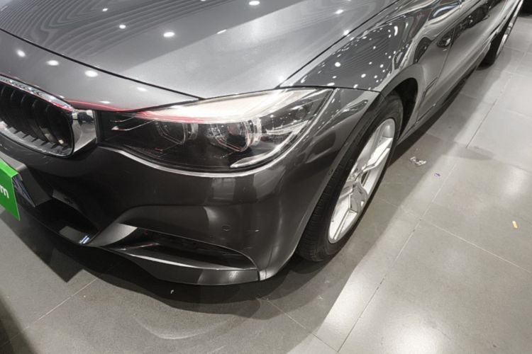 BMW 3 Series GT 2019 car image #23