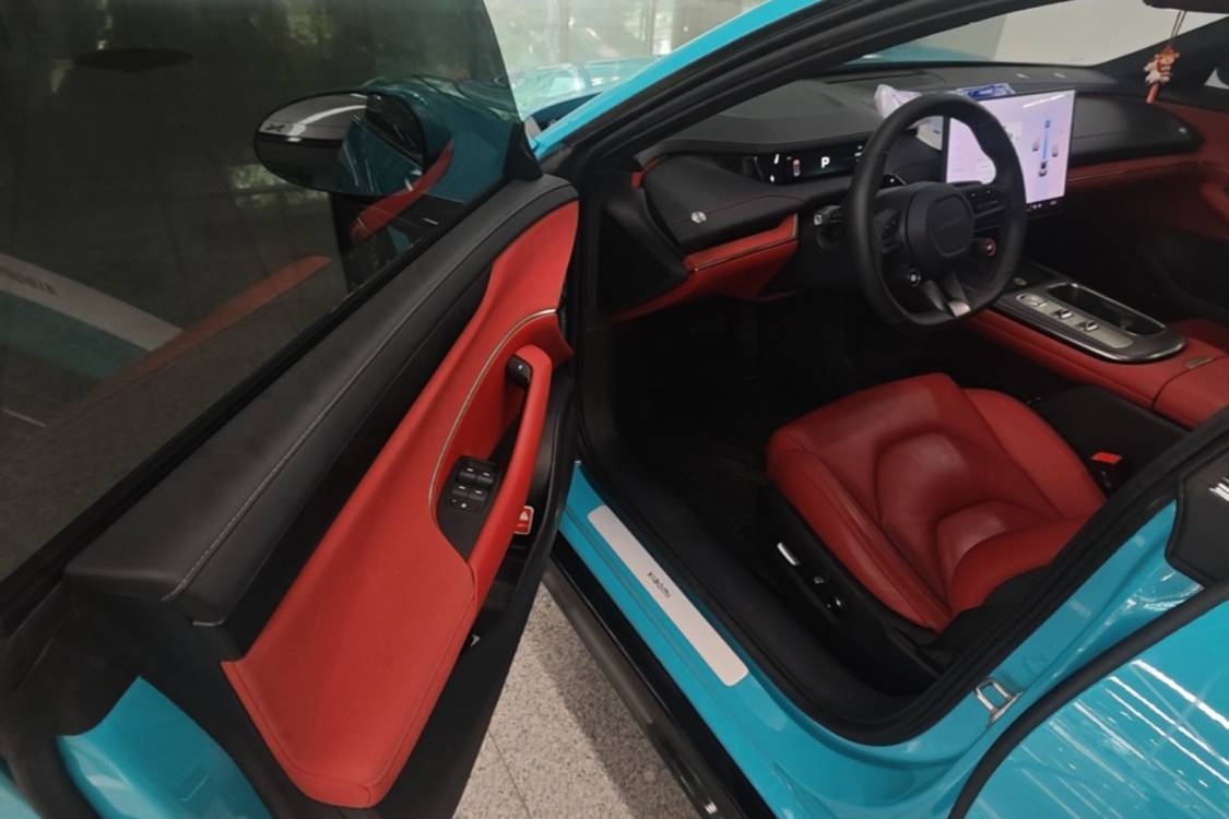MI SU7 2025 car image #24