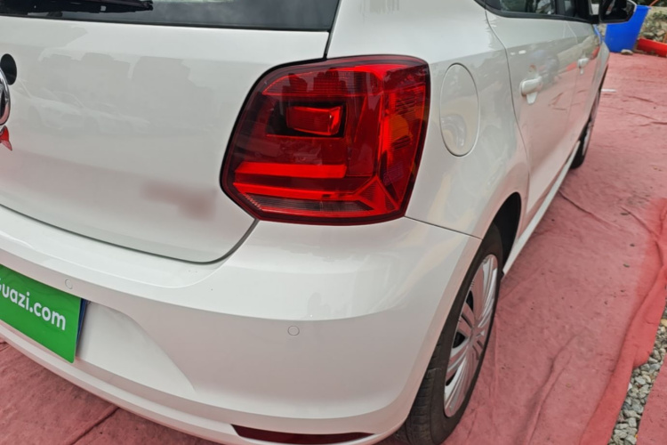 Volkswagen Polo 2017 #8 Volkswagen Polo 2017 car image #8