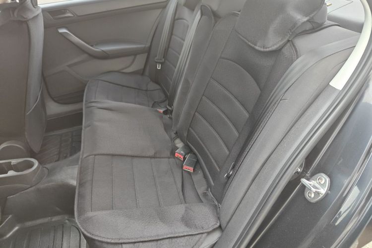 Volkswagen Santana 2021 car image #10
