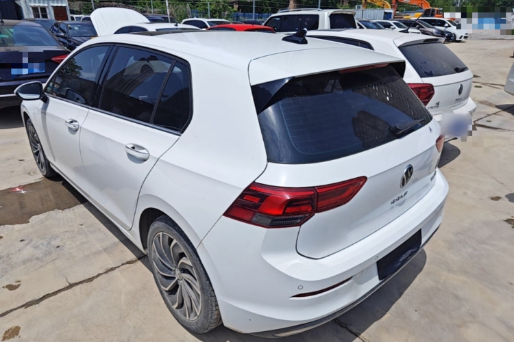 Volkswagen Golf 2020 car image #7