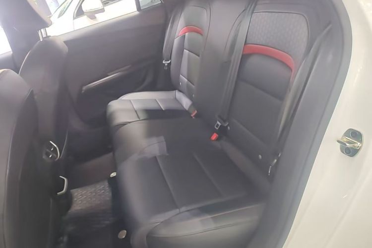 MG 5 2025 #17 MG 5 2025 imagen de coche #17