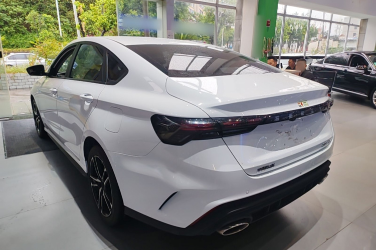GEELY Binray 2023 car image #5